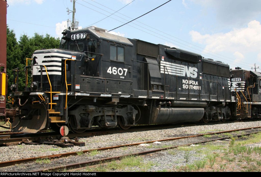 NS 4607 is a former EMD demo